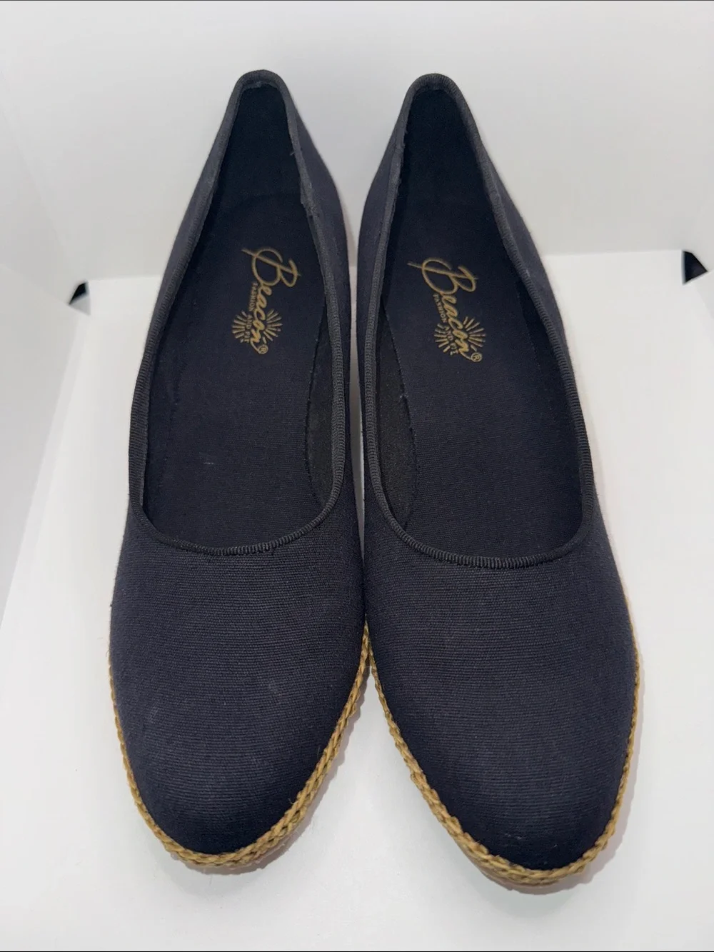 Beacon Newport Wedge Espadrilles Navy Canvas Women’s 8.5